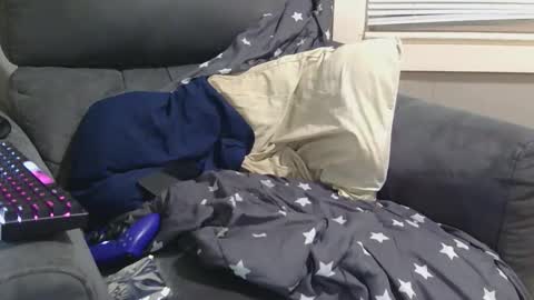 mak online show from 11/29/25, 01:52