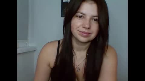 make_mesmile online show from 12/04/25, 07:11