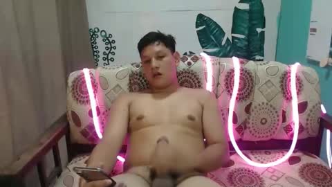 makehugecock online show from 11/19/25, 08:58