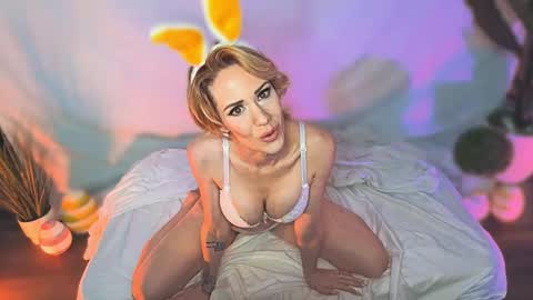  April Dayze  makemebeautiful online show from 03/04/25, 07:01