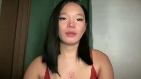 Snapshot of makemesquirt_xxx chatting on 05/11/26, 11:57 KEANA online show from 05/11/26, 11:57
