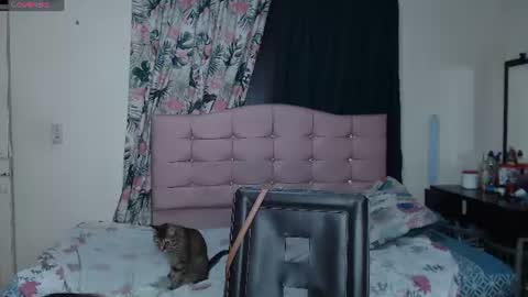 Snapshot of makennaa_1 chatting on 06/29/26, 10:10 MAKENNAA online show from 06/29/26, 10:10