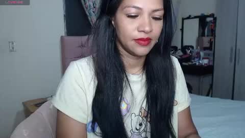 Snapshot of makennaa_1 chatting on 07/21/26, 09:55 MAKENNAA online show from 07/21/26, 09:55
