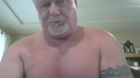 makinit0808 online show from 05/27/26, 09:56