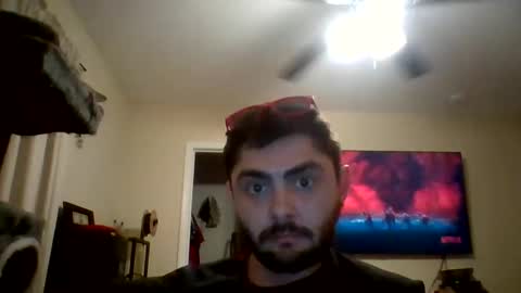 Snapshot of mako4u chatting on 11/30/25, 01:26 mako4u online show from 11/30/25, 01:26