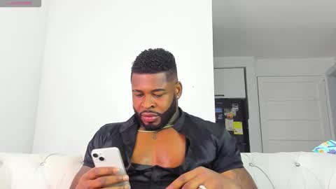 Makonnen online show from 02/12/26, 05:02