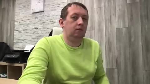 Snapshot of maks199402 chatting on 01/13/26, 10:09 maksoffice online show from 01/13/26, 10:09