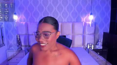 Snapshot of malaaiikaa chatting on 02/12/25, 08:07 malaaiikaa online show from 02/12/25, 08:07