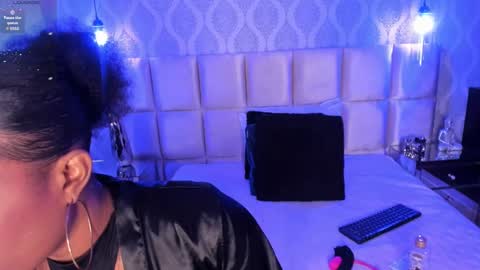 Snapshot of malaaiikaa chatting on 02/19/25, 08:10 malaaiikaa online show from 02/19/25, 08:10