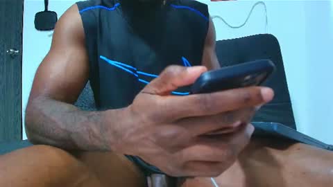 Snapshot of malcompierce chatting on 07/18/26, 09:24 Malcom online show from 07/18/26, 09:24