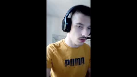 male20y online show from 05/22/26, 03:28