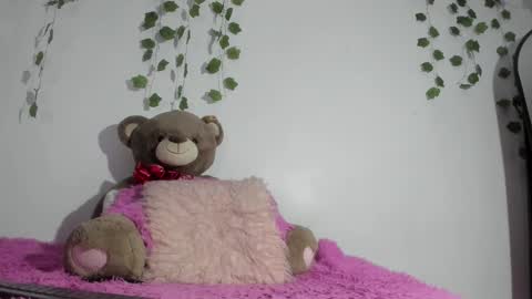 Maria online show from 10/05/25, 04:22