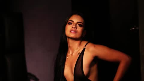 Maleja Diaz online show from 04/02/26, 10:13