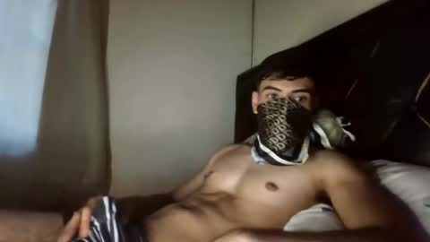 malekthick online show from 05/15/26, 01:40