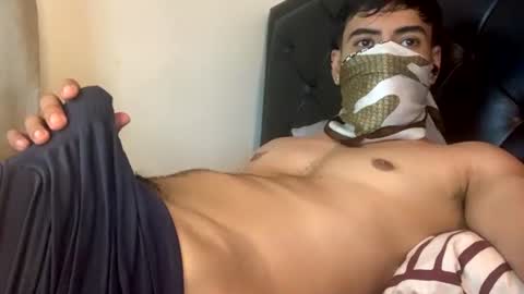 Snapshot of malekthick chatting on 07/05/26, 02:02 malekthick online show from 07/05/26, 02:02