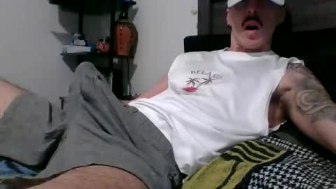 Men online show from 02/10/26, 03:38
