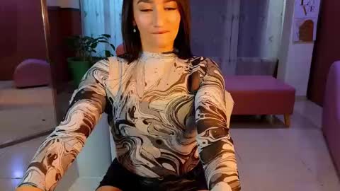 malen_fitnessmilf online show from 10/17/25, 11:24
