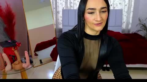 malen_fitnessmilf online show from 06/05/26, 08:14