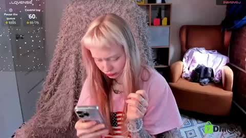 Malena online show from 04/12/26, 10:31