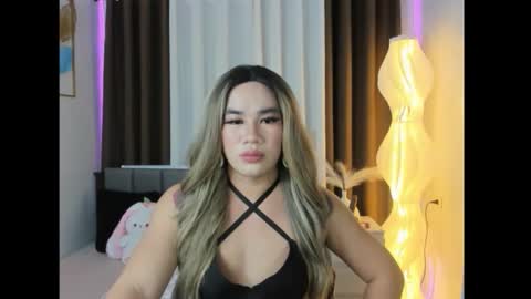 malia online show from 10/14/25, 06:36