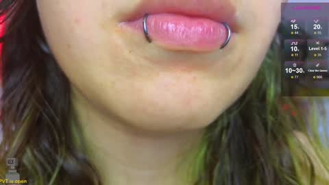 Snapshot of malicia_witch_ chatting on 12/24/24, 02:10 Mar Alicia Rosie v A L I C I A W I T C - Meg Cherie online show from 12/24/24, 02:10