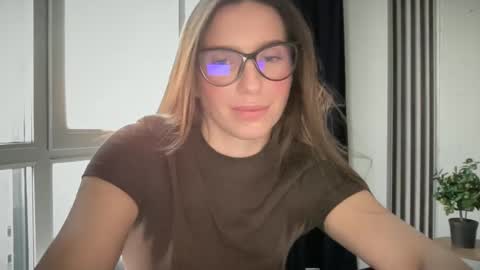 malina568708 online show from 02/25/25, 03:16