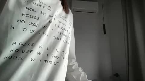 malina568708 online show from 04/16/26, 12:50