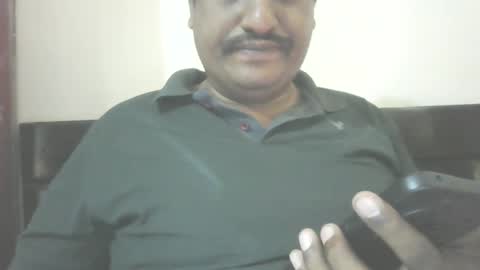 Snapshot of mallik63040 chatting on 11/15/25, 03:26 Sree0703 online show from 11/15/25, 03:26