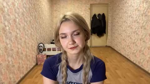 Amelia online show from 01/17/26, 03:17