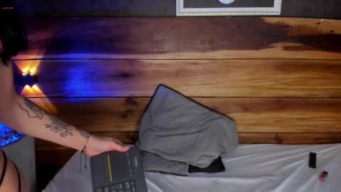 mallory_dietlinde online show from 03/04/25, 08:35