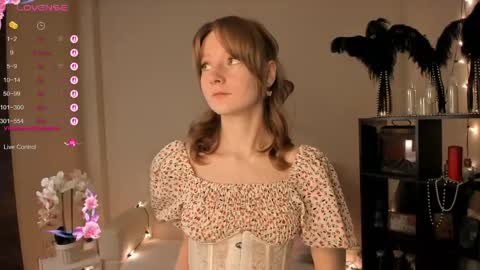 Snapshot of mallorygray chatting on 04/05/26, 01:30 Lilit online show from 04/05/26, 01:30