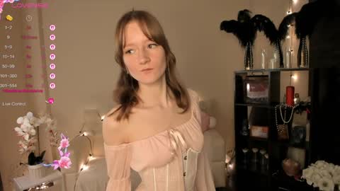 Snapshot of mallorygray chatting on 04/06/26, 03:13 Lilit online show from 04/06/26, 03:13