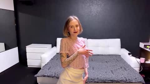 Nicole online show from 03/27/26, 07:57