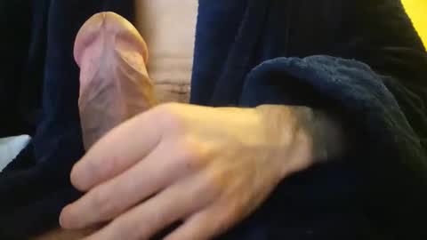 Snapshot of mallucock8 chatting on 02/06/26, 12:04 mallucock8 online show from 02/06/26, 12:04