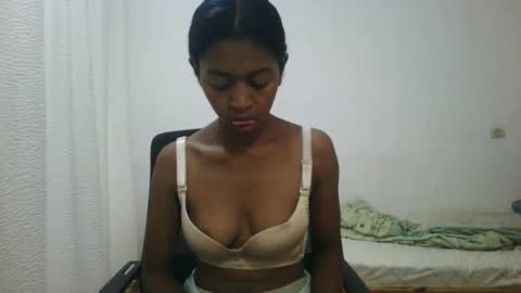 Malluna online show from 03/23/26, 12:31