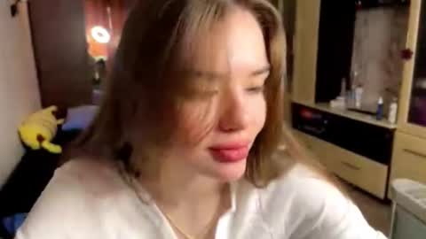 Jinny online show from 03/19/26, 03:05