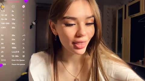 Jinny online show from 03/25/26, 03:29