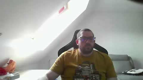 breton online show from 12/23/24, 11:57