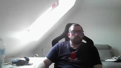 breton online show from 02/16/25, 01:16