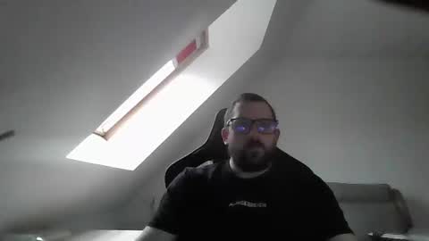 breton online show from 02/26/25, 08:15