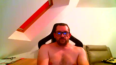 breton online show from 10/12/25, 08:30