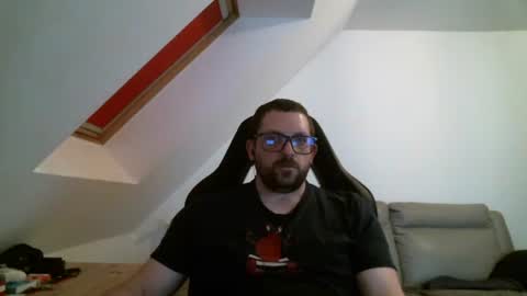 breton online show from 04/12/26, 08:58