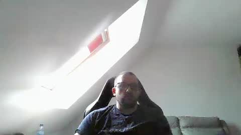 breton online show from 05/05/26, 04:59