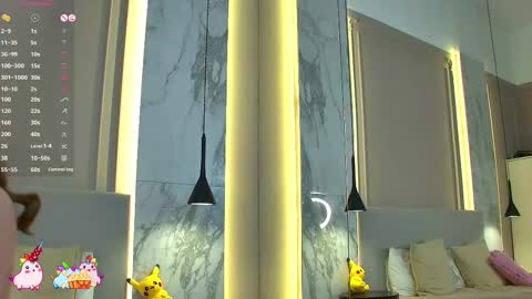 Snapshot of maltii_evans chatting on 02/12/25, 11:18 Maltii Evans online show from 02/12/25, 11:18