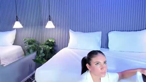 Malu online show from 10/27/25, 05:06