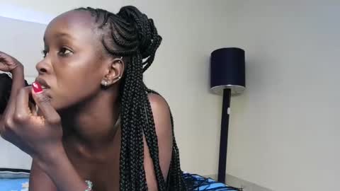 Snapshot of mamaapussy chatting on 02/28/25, 02:20 mamaa online show from 02/28/25, 02:20