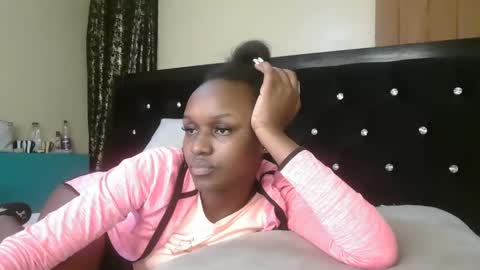 Snapshot of mamaapussy chatting on 09/11/25, 08:03 mamaa online show from 09/11/25, 08:03