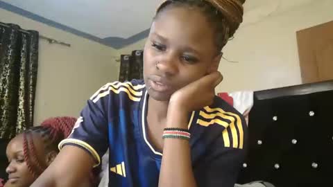 Snapshot of mamaapussy chatting on 09/16/25, 06:42 mamaa online show from 09/16/25, 06:42