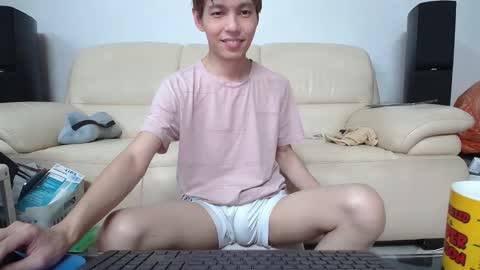 Snapshot of mamagaga19 chatting on 06/03/26, 10:51 Andrew Ooi online show from 06/03/26, 10:51