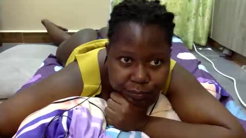 Snapshot of mamasita2023 chatting on 09/27/25, 09:58 mamasita2023 online show from 09/27/25, 09:58